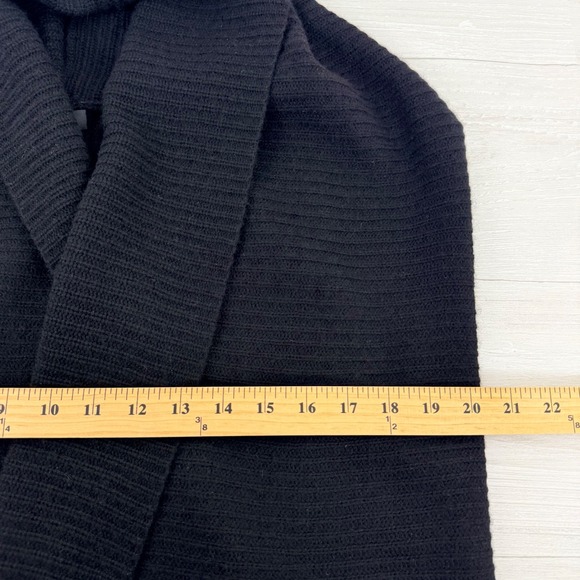 C by Bloomingdale's Black Wool Cashmere Long Sweater Vest Medium Shawl Collar - Picture 10 of 13